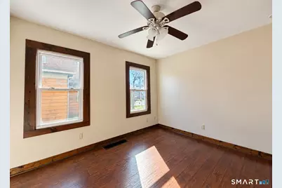 117 Peck Avenue, West Haven, CT 06516 - Photo 14