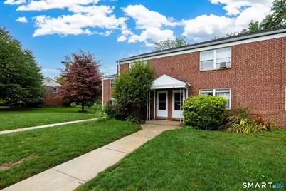 47 Arnold Way #47, West Hartford, CT 06119 - Photo 24