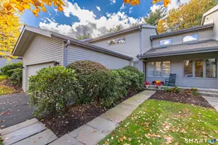 4 Saddle Crossing, Avon, CT 06001 - Photo 1