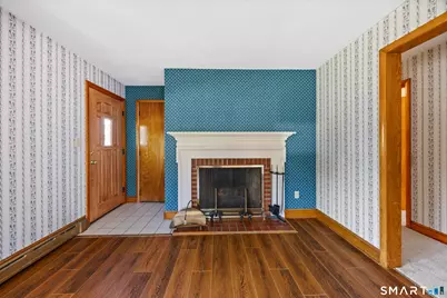 47 Mountain View Drive, Waterbury, CT 06706 - Photo 2