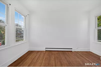 71 Clinton Street, Waterbury, CT 06710 - Photo 12