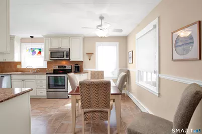 6 Willow Road, Branford, CT 06405 - Photo 10