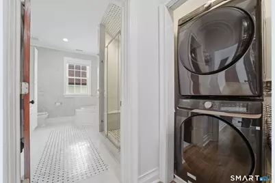 128 Van Buskirk Avenue, Stamford, CT 06902 - Photo 14