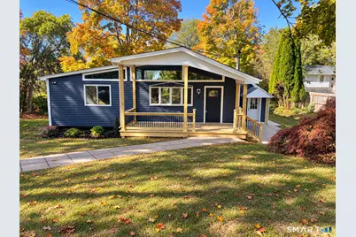 28 Pleasant Avenue, East Haven, CT 06512 - Photo 1