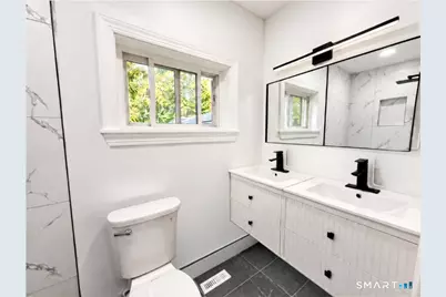 28 Pleasant Avenue, East Haven, CT 06512 - Photo 6