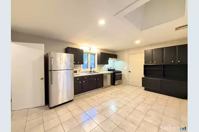 22 Pleasant Rise Rise #A, Brookfield, CT 06804 - Photo 4