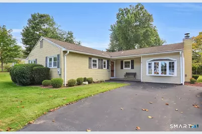 7 Dogwood Lane, Newington, CT 06111 - Photo 2