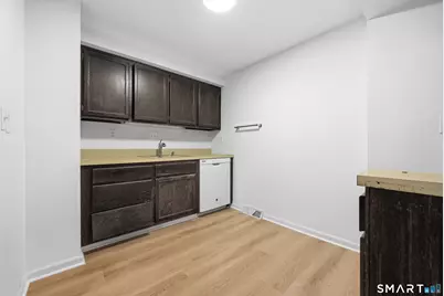20 Spring Street #20, Wethersfield, CT 06109 - Photo 4