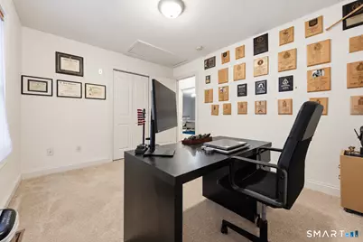 126 Conrad Drive, New Haven, CT 06515 - Photo 18