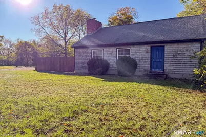1039 Norwich Road, Plainfield, CT 06374 - Photo 2