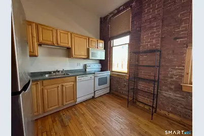 325 Lafayette Street #2203, Bridgeport, CT 06604 - Photo 6