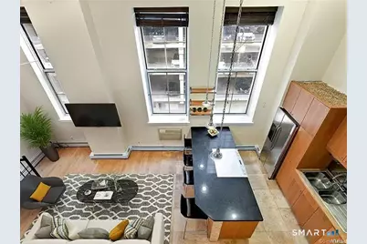 124 Court Street #307, New Haven, CT 06511 - Photo 2