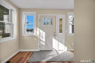 364 Bidwell St, Manchester, CT 06040 - Photo 6