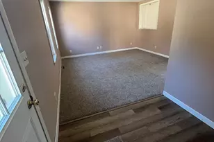 105 S Chestnut St, Plainfield, CT 06387 - Photo 6