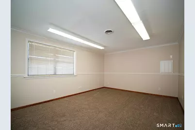 27 Lucy Street, Woodbridge, CT 06525 - Photo 4