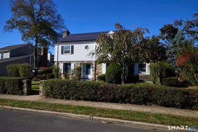 160 Astoria Avenue, Bridgeport, CT 06604 - Photo 4