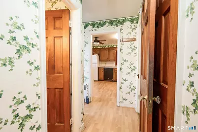 160 Astoria Avenue, Bridgeport, CT 06604 - Photo 26