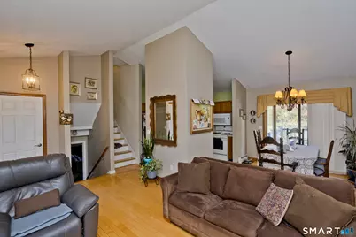 27 Berrios Hill Road, Windsor, CT 06095 - Photo 8
