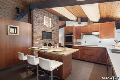 114 Pequot Lane, New Canaan, CT 06840 - Photo 6