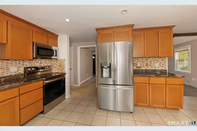 267 Kings Highway, North Haven, CT 06473 - Photo 4