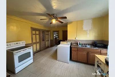 122 Willow Street, New Britain, CT 06051 - Photo 10