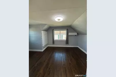 136 Ohio Avenue, Bridgeport, CT 06610 - Photo 14