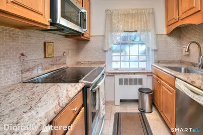 236 Park Street #20, New Canaan, CT 06840 - Photo 2