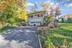 789 Donna Dr, Orange, CT 06477 - Photo 2