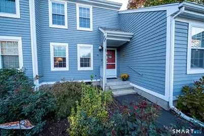 219 Oakland Street #B, Manchester, CT 06042 - Photo 2