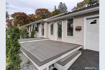 4 Ellis Road, Enfield, CT 06082 - Photo 2