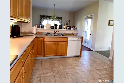 18 Maxwell Drive #18, Rocky Hill, CT 06067 - Photo 6