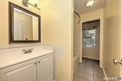 33 Acorn Lane, Milford, CT 06461 - Photo 12