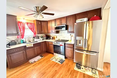 185 Grandview Avenue, Bridgeport, CT 06606 - Photo 4
