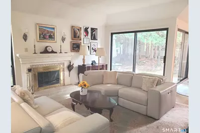 27 Heritage Crest #C, Southbury, CT 06488 - Photo 8