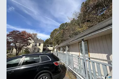 301 Oak Street, Waterbury, CT 06705 - Photo 2
