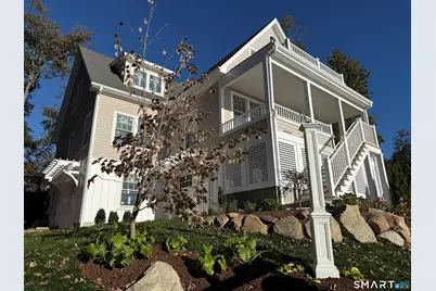 31 Circle Avenue, Groton, CT 06340 - Photo 2