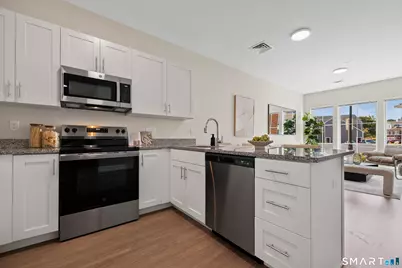 55 Steele Boulevard #203, Berlin, CT 06037 - Photo 4