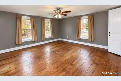 1377 Hall Boulevard, Bloomfield, CT 06002 - Photo 32