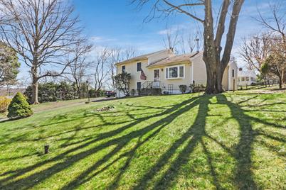 37 Esquire Road, Norwalk, CT 06851 - Photo 1