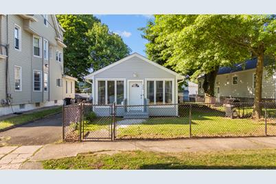 306 Park Street, West Haven, CT 06516 - Photo 1