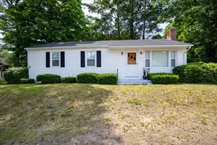 30 McDermott Ave, Windham, CT 06226 - Photo 1
