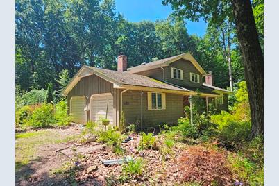 7 Old Wood Road, Avon, CT 06001 - Photo 1