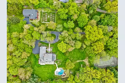 125 Brett Lane, Fairfield, CT 06824 - Photo 1