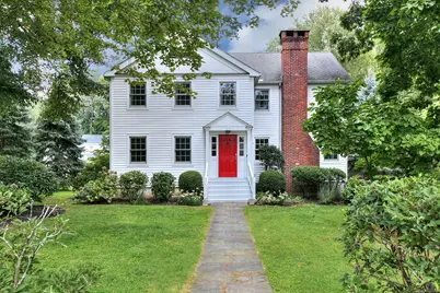 8 Crescent Drive, Easton, CT 06612 - Photo 1