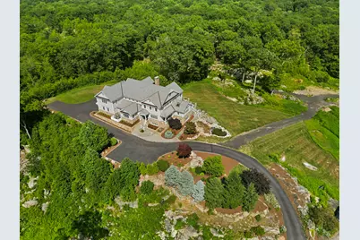 29 Rogues Ridge, Weston, CT 06883 - Photo 1