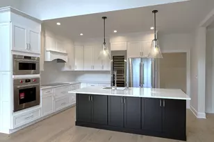 38 Village Cir, Guilford, CT 06437 - Photo 1