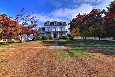 61 Seymour Avenue #APT 2, Derby, CT 06418 - Photo 1