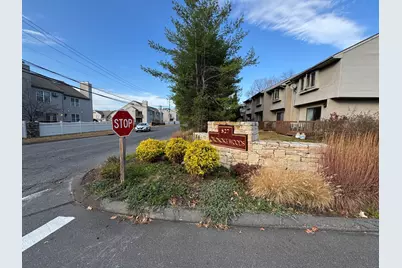 827 Oronoke Road #APT 2-9, Waterbury, CT 06708 - Photo 1