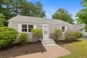 26 Pinecrest Dr, East Hartford, CT 06118 - Photo 1