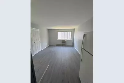 25 Saint Stephen Street #b3, Bridgeport, CT 06610 - Photo 1